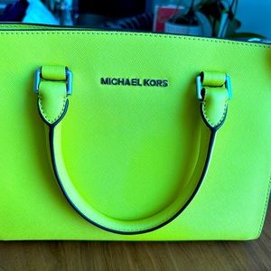 Like new neon yellow Michael Kors bag. Authentic